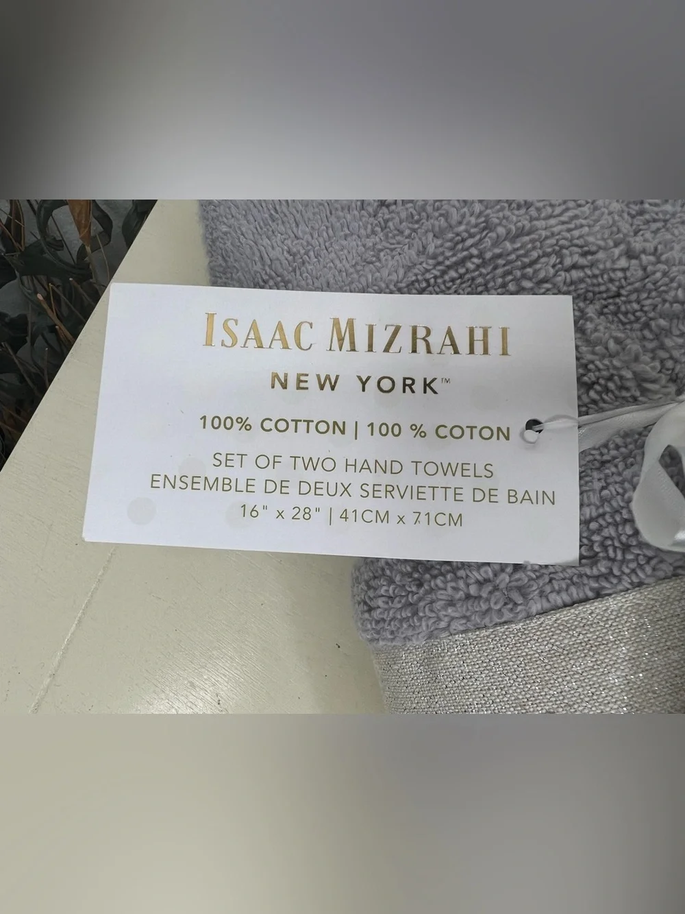 Brand New-Isaac Mizrahi Christmas Hand Towels (Set of 2)